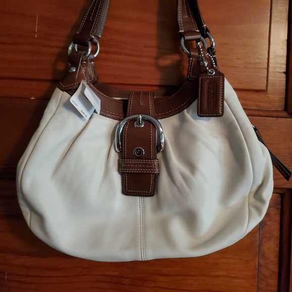Coach Handbags - Coach Purse